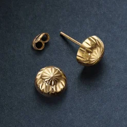 Shop Puces en Or Dômes Détaillés Boucles D'oreilles