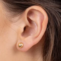 Shop Puces en Or Dômes Détaillés Boucles D'oreilles